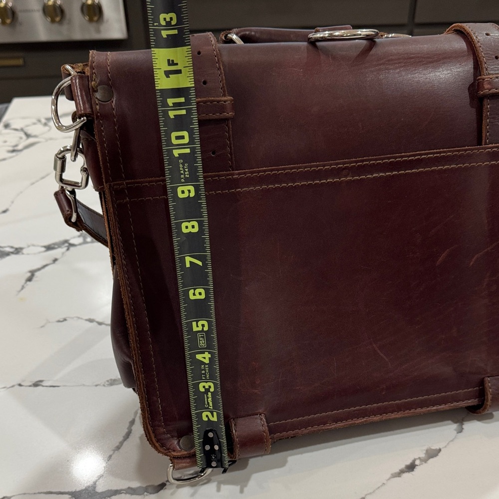 Saddleback Large Classic Leather Briefcase - Picture 4 of 9